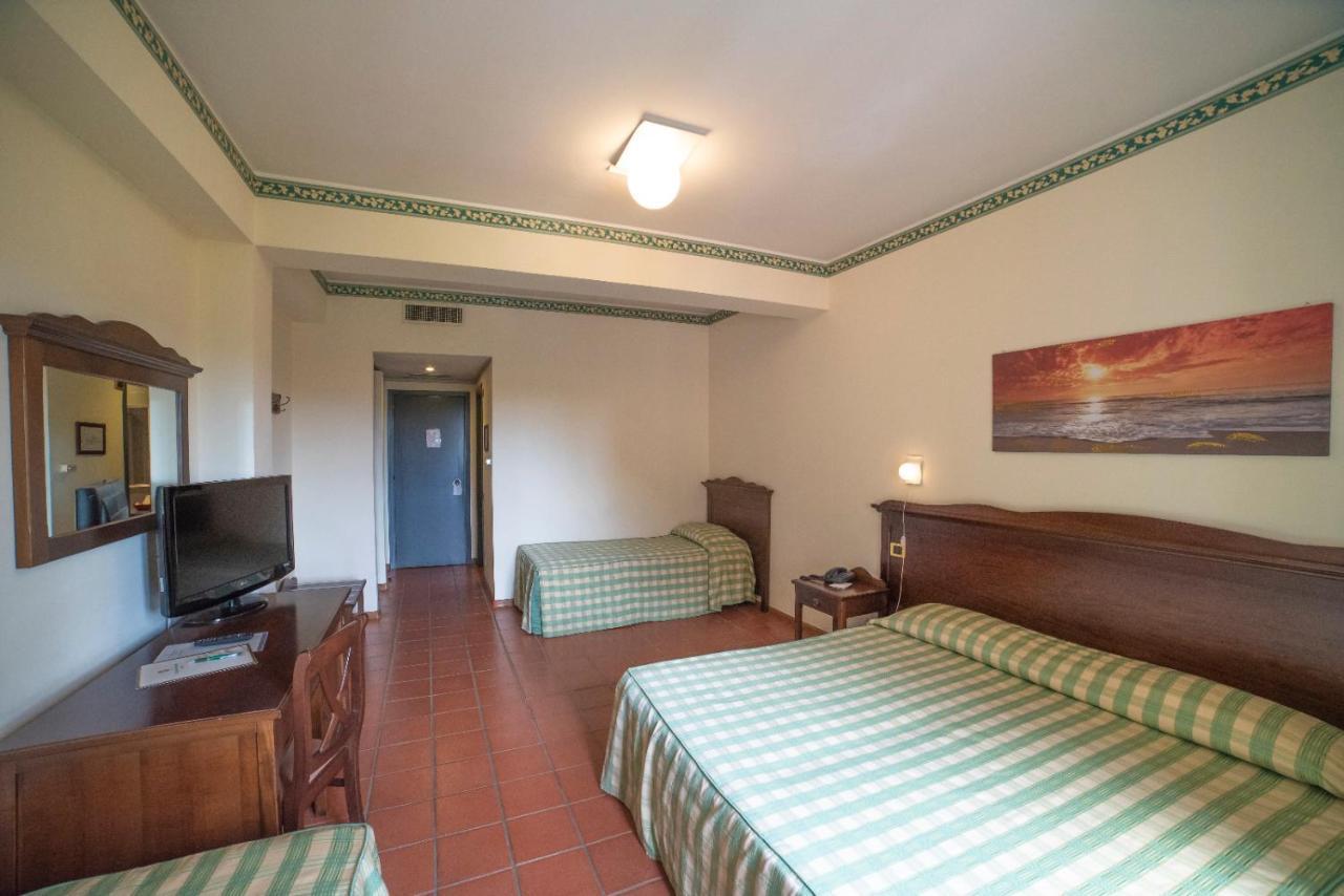 Orizzonte Acireale Hotel ภายนอก รูปภาพ